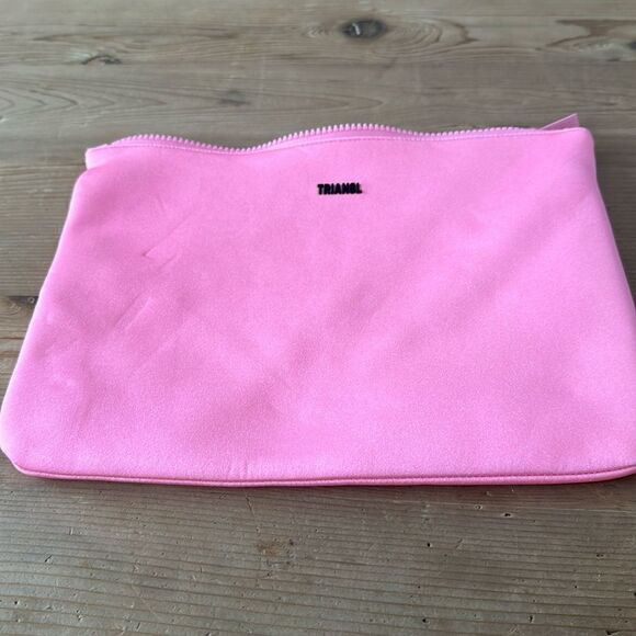 TRIANGL NEOPRENE Swim Travel or Makeup Bag LIGHT PINK NEW - Picture 4 of 5